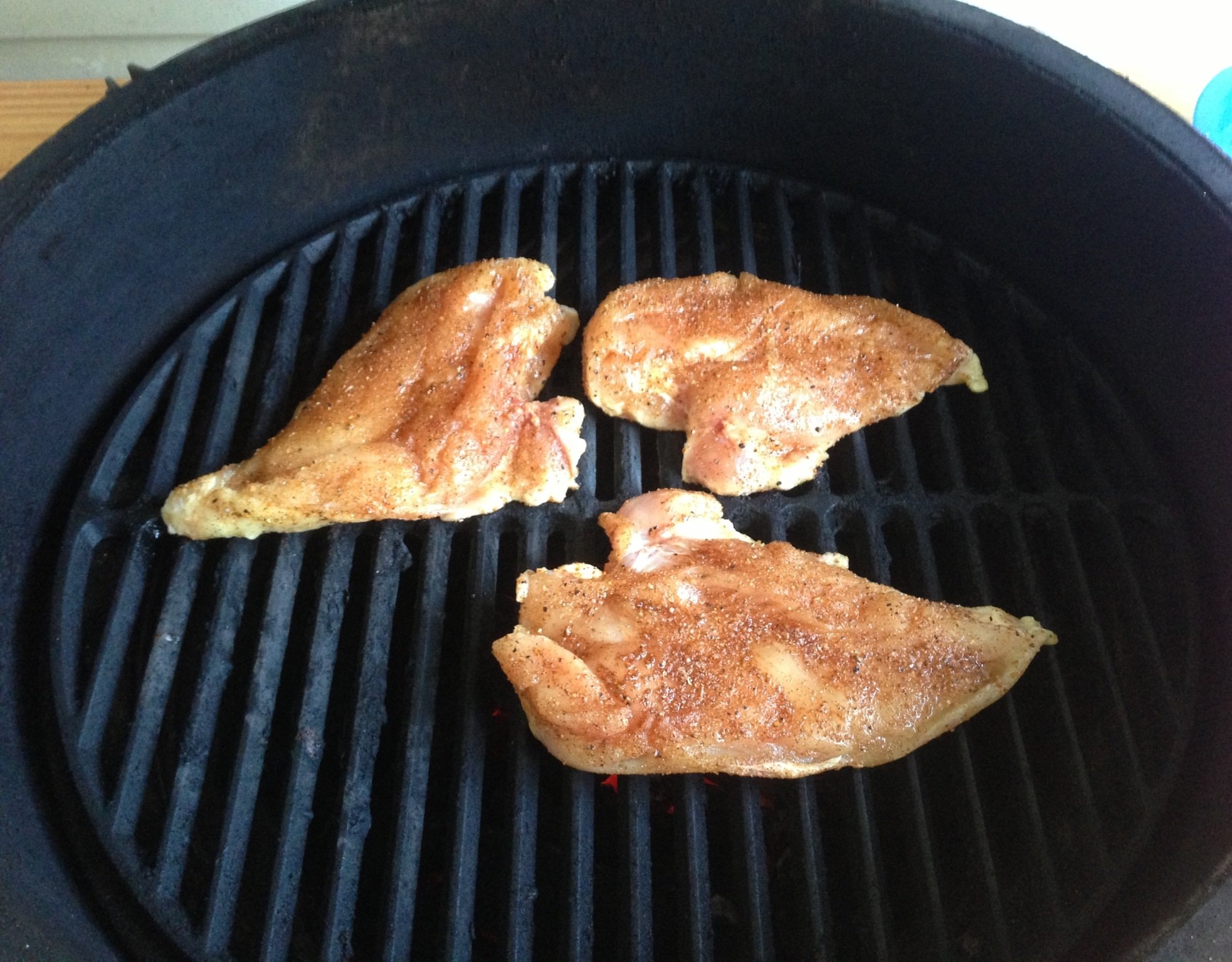 Simple chicken breast — Big Green Egg Forum
