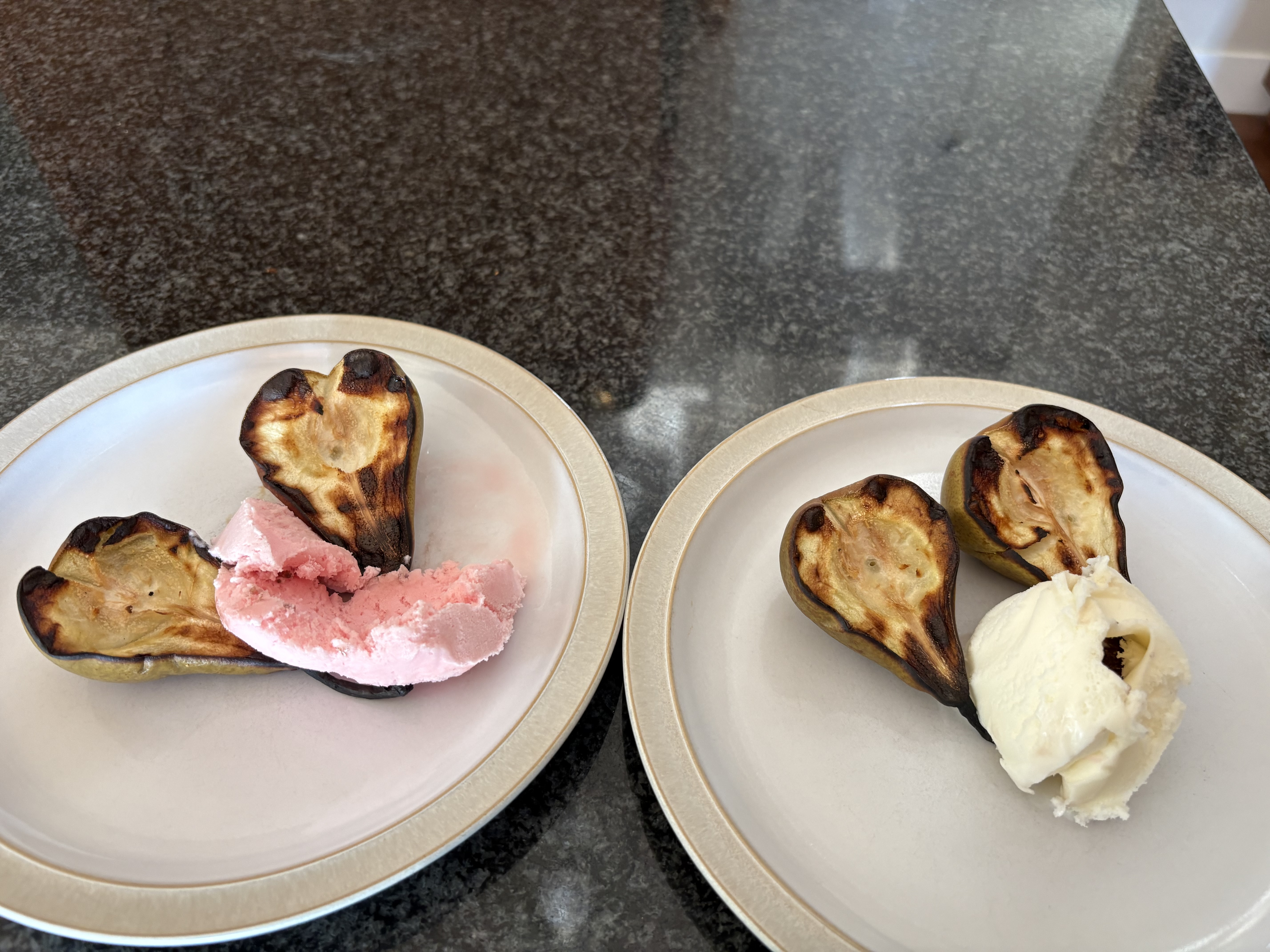 Image: https://us.v-cdn.net/5017260/uploads/editor/dd/n0ijei9e98t9.jpg