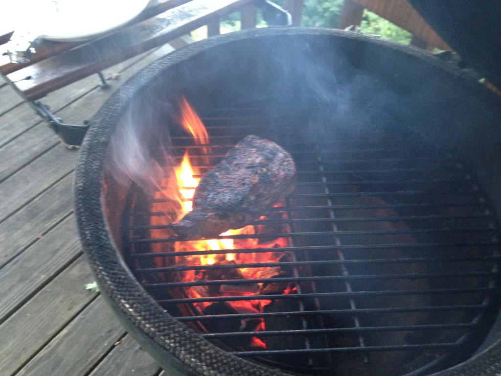 Caveman Steak Using TurboStream Lump Saver — Big Green Egg Forum