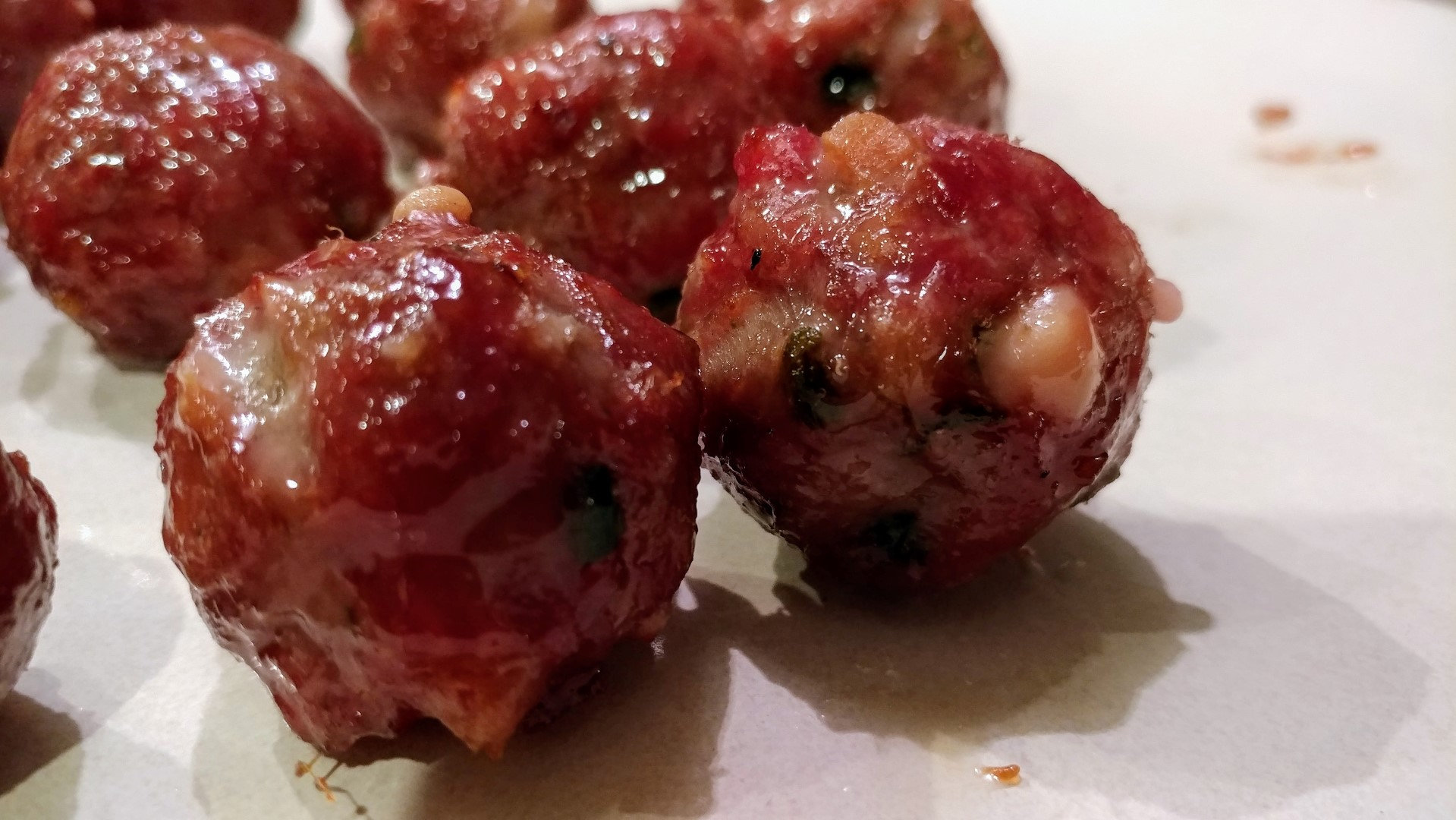 Image: https://us.v-cdn.net/5017260/uploads/editor/yb/22l3j9mtq460.jpg