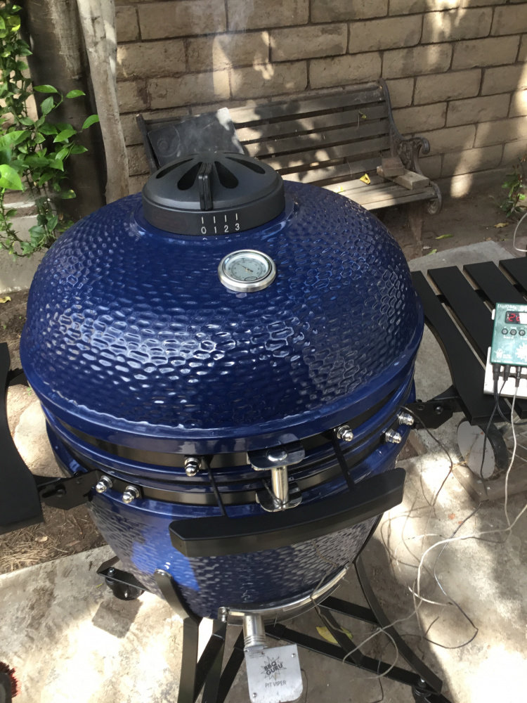 Oh My A Big Blue Egg Big Green Egg Egghead Forum The Ultimate Cooking Experience