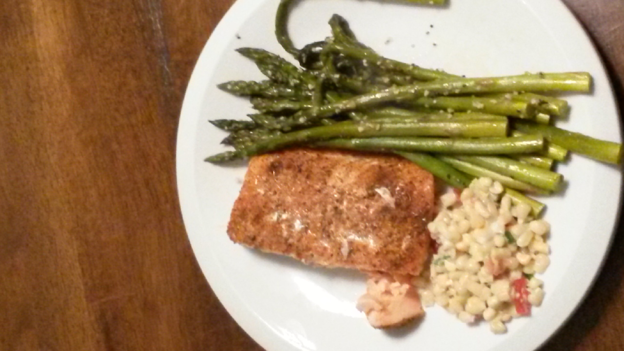 cedar plank salmon tonight in florida — Big Green Egg Forum