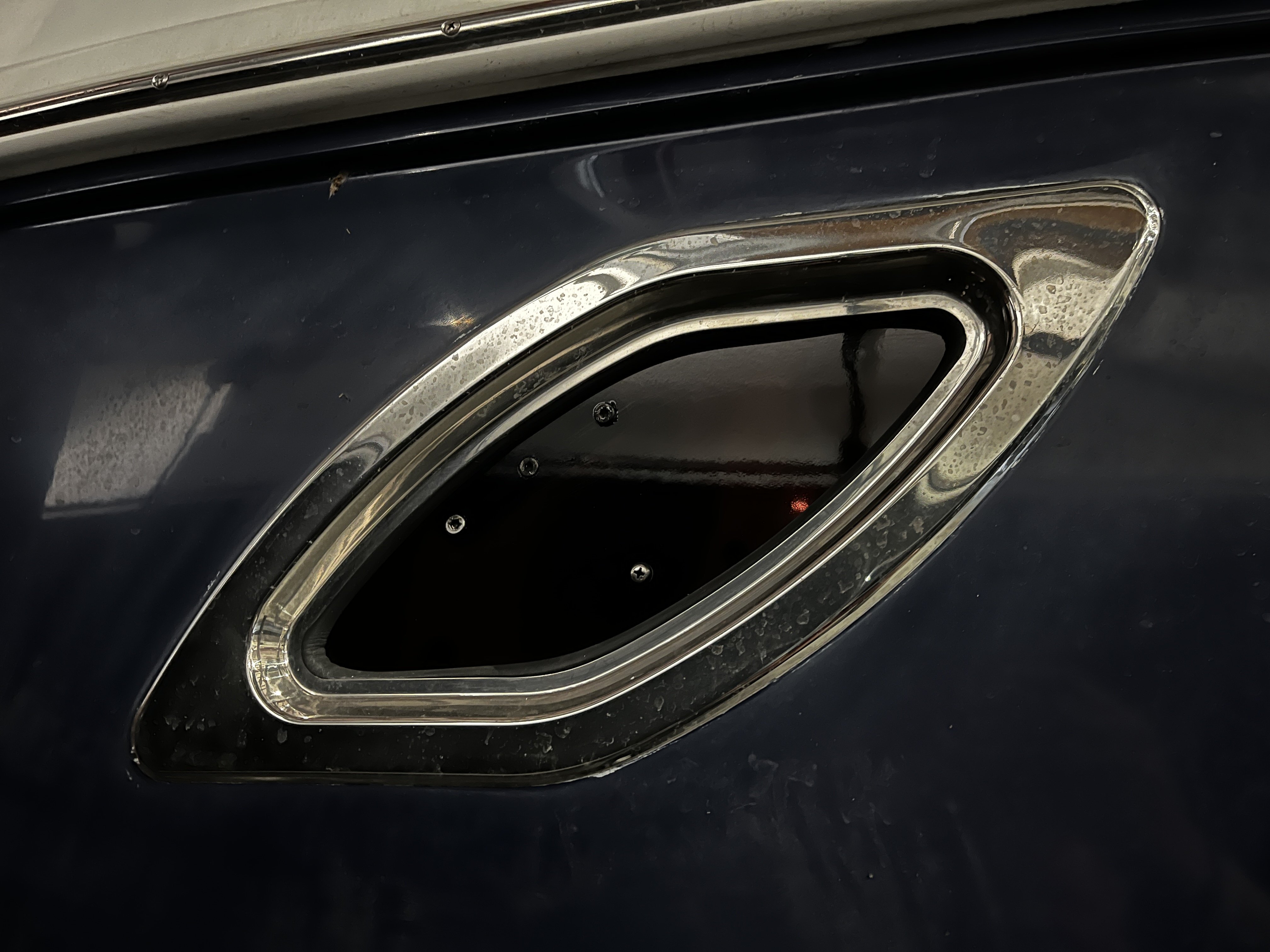 Image: https://us.v-cdn.net/5020499/uploads/editor/r1/hr9ybc521px3.jpg