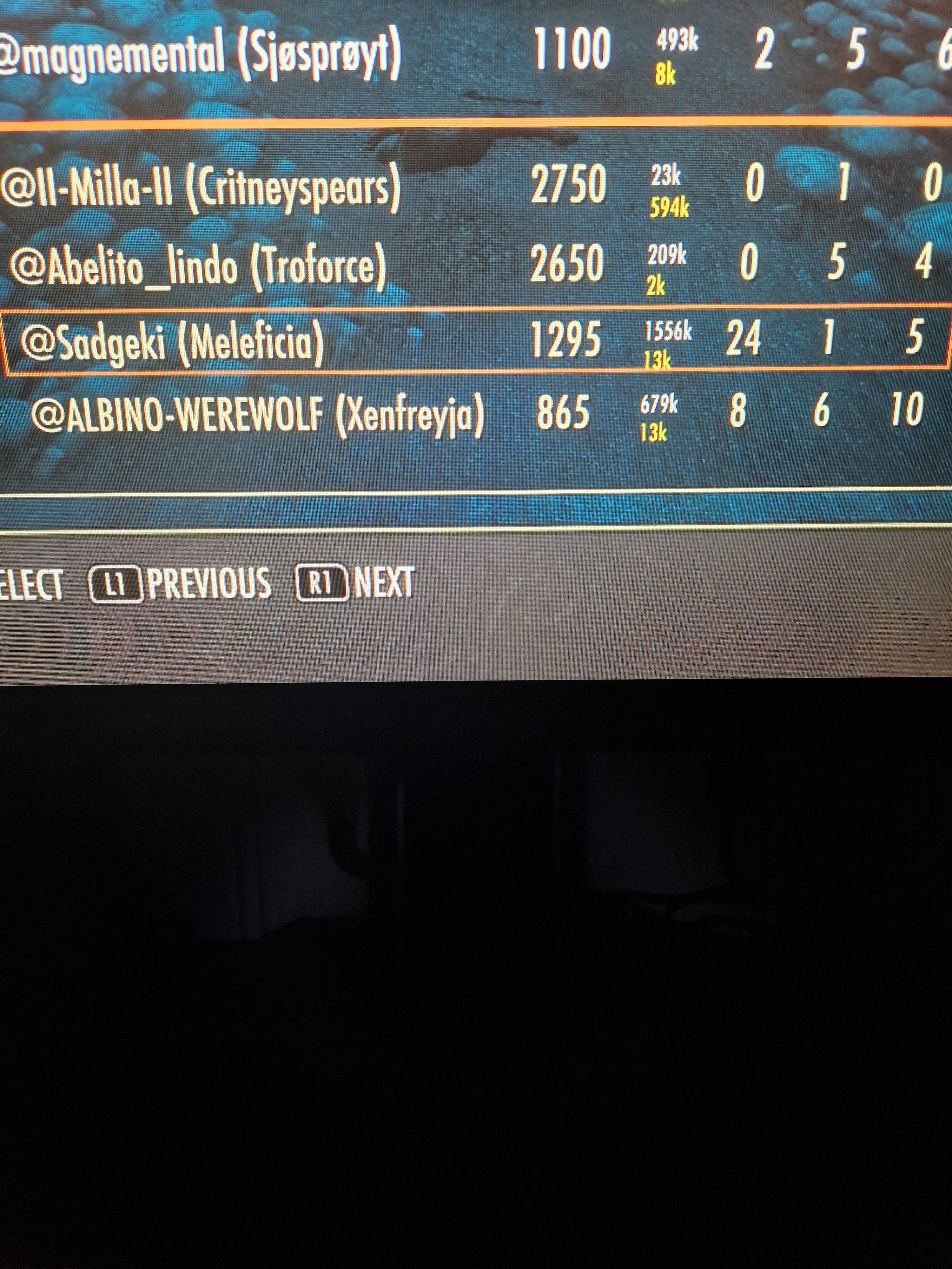 2yr71awf8iid.jpg