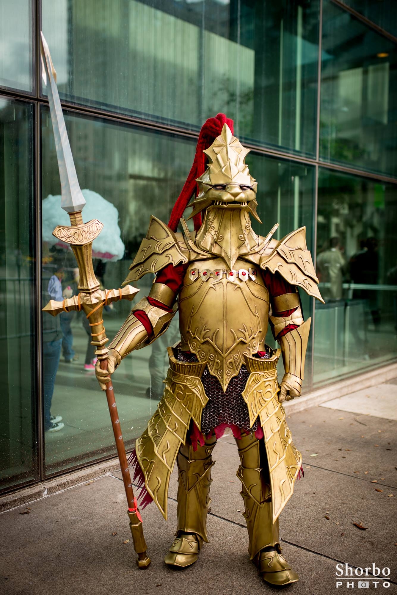 Dark Souls cosplay - Dragon Slayer Ornstein & Demon's Greataxe — Stan