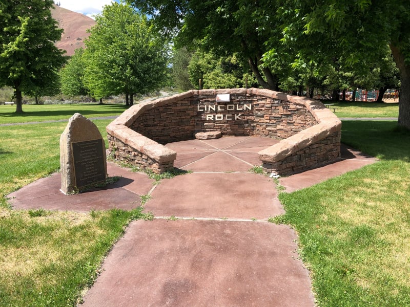 Lincoln Rock Pic.jpg