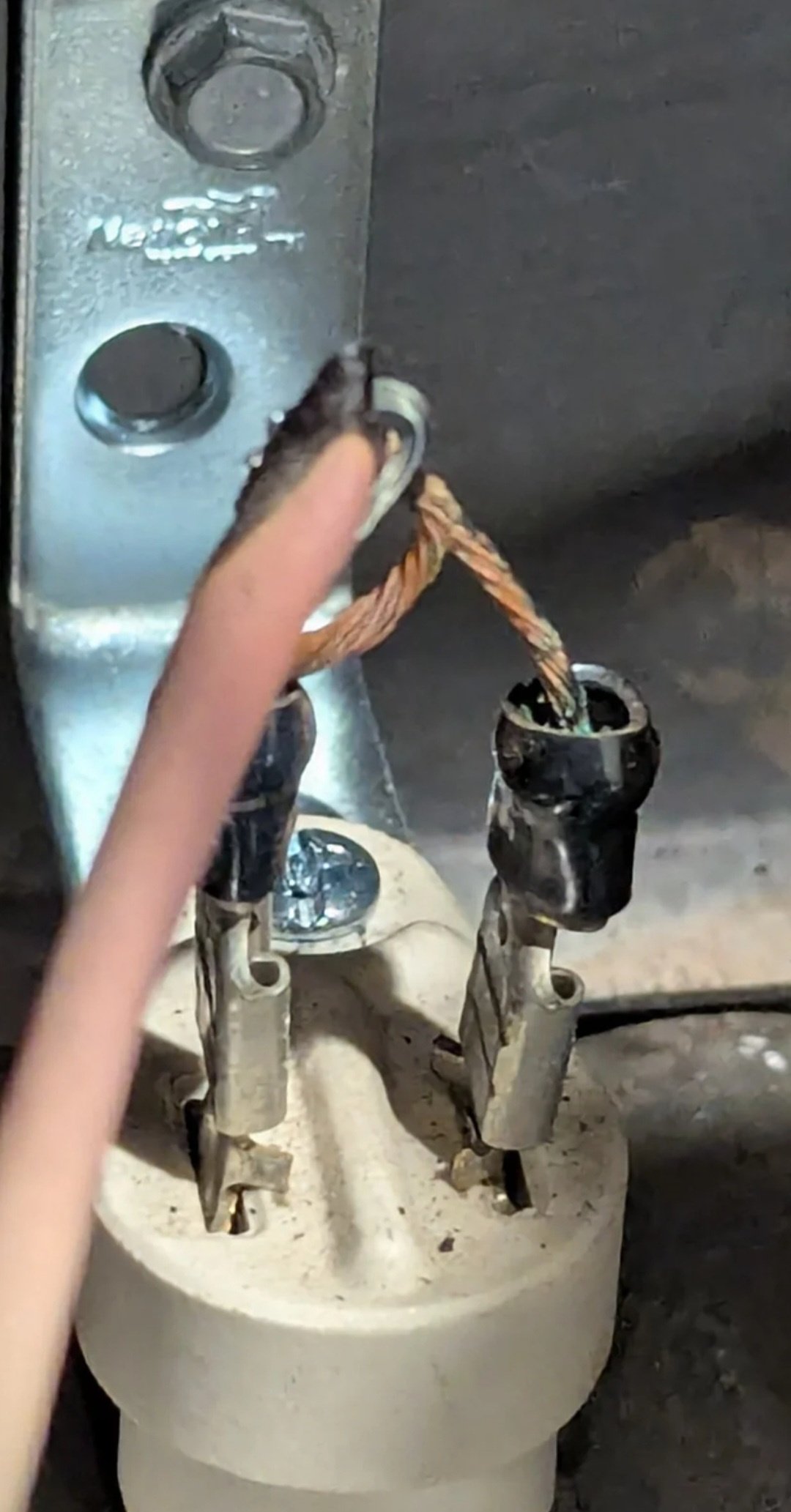 Screenshot_20251020_104632_Samsung Internet.jpg