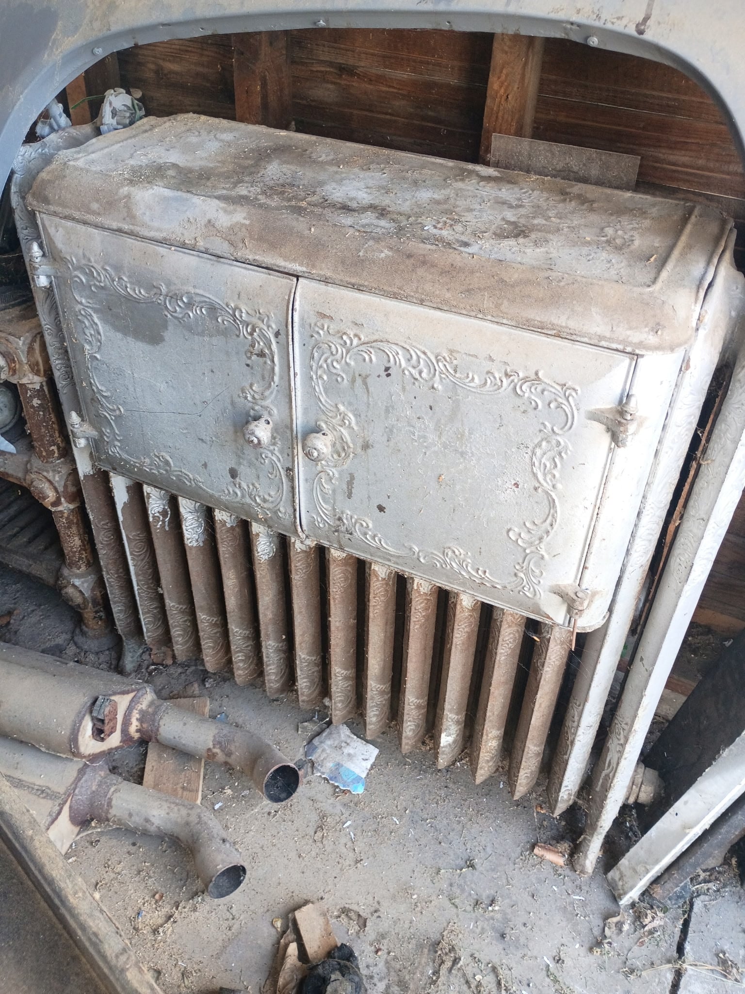 pantryRadiator.jpg