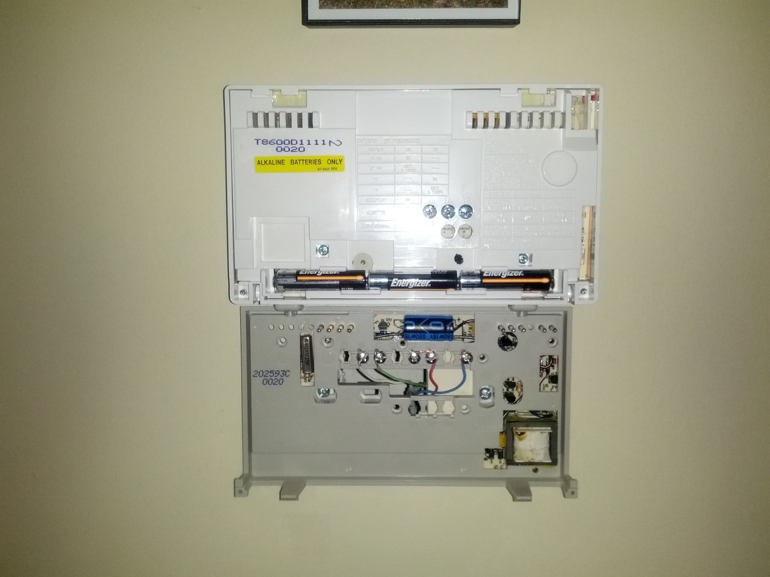 Honeywell T8600 D Stat Problems   U2014 Heating Help  The Wall