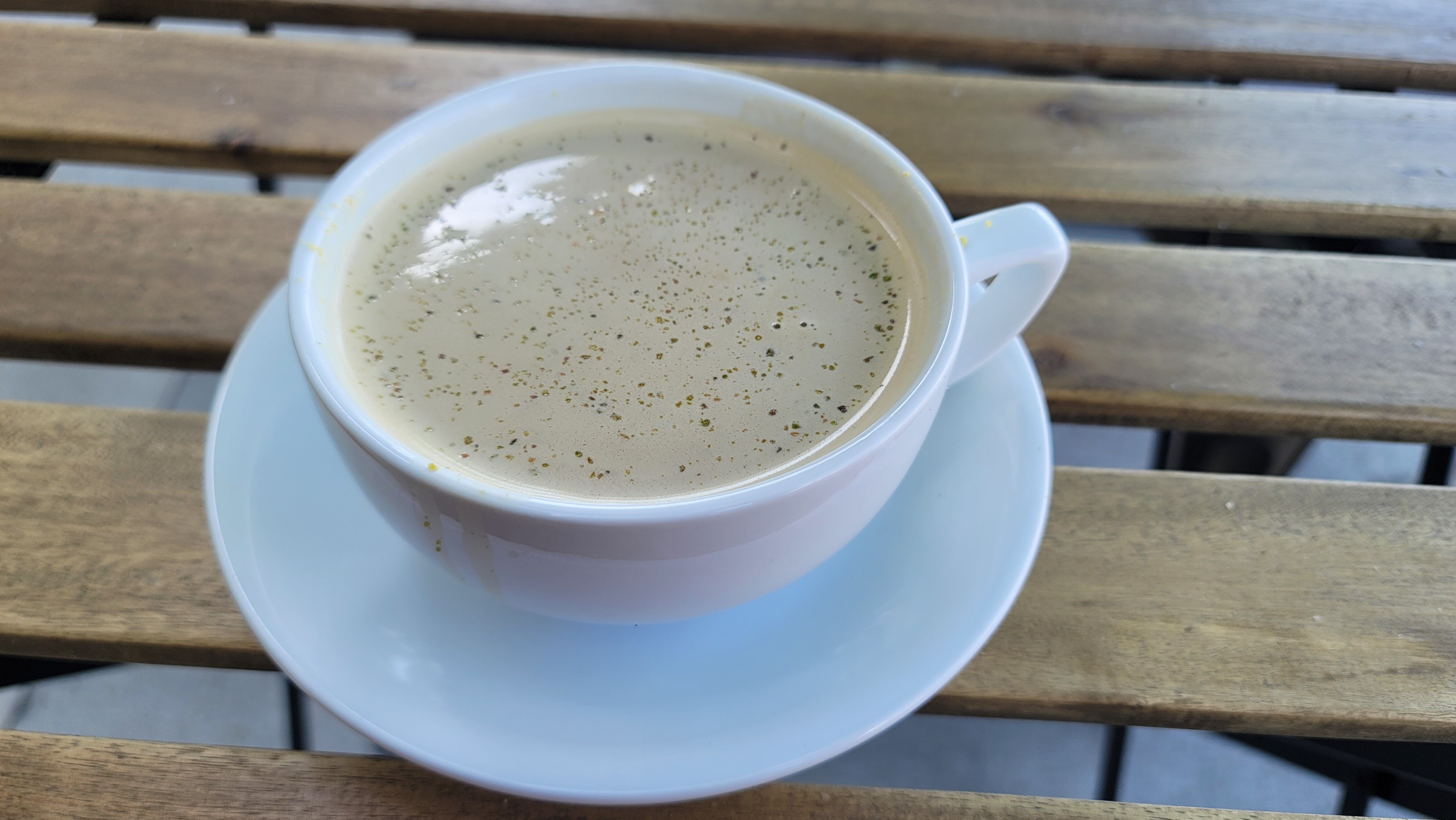 2025.10.31 Pistachio latte from Delah.jpg