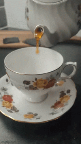 PourHotGIF.gif