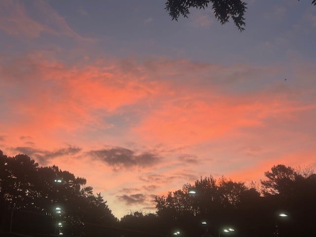 sky10.19.25a.jpg