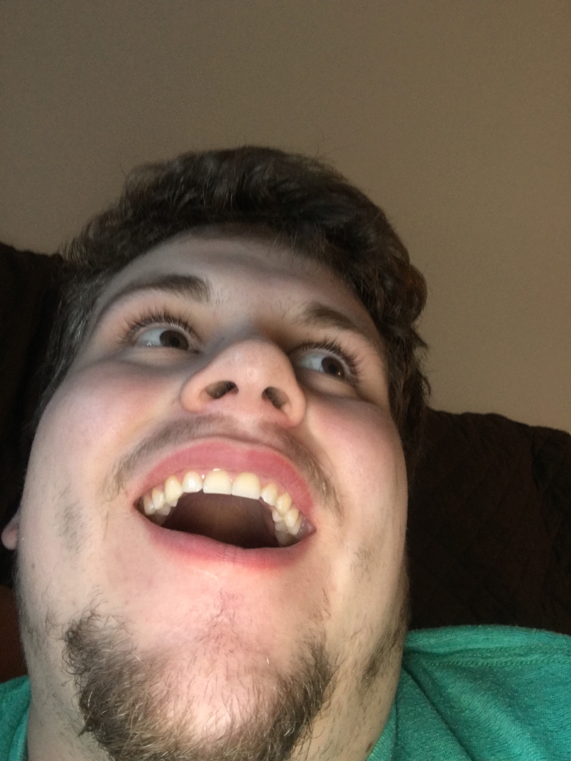 ugddncvgr84r.jpg