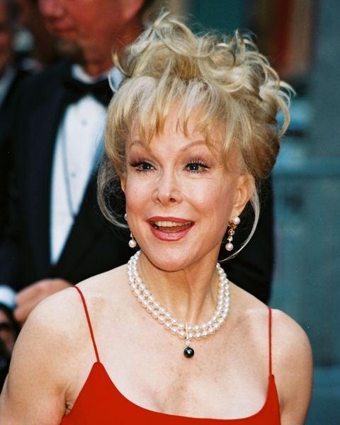 barbara_eden_1141_1.jpg