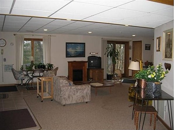 Family Room.jpg