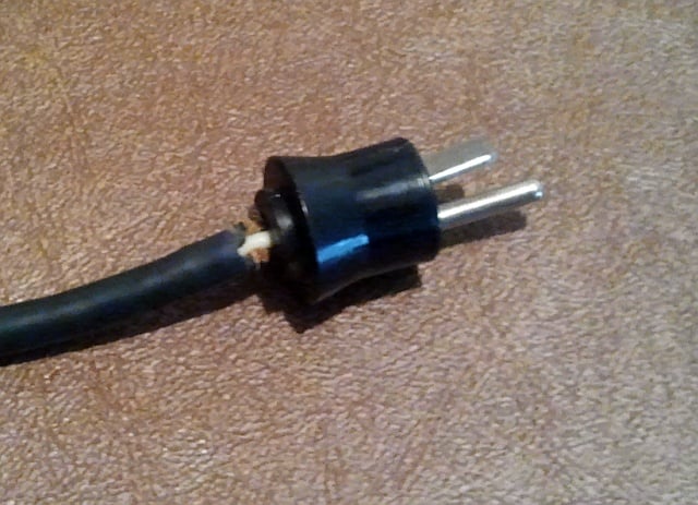 Polk SDA CRS+ Cable-small.jpg