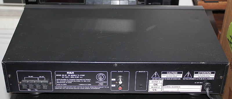 RCA TU 3700F Synthesized Tuner (3)-small.jpg
