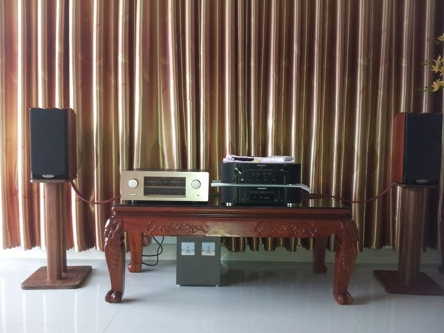 Accuphase in place.jpg