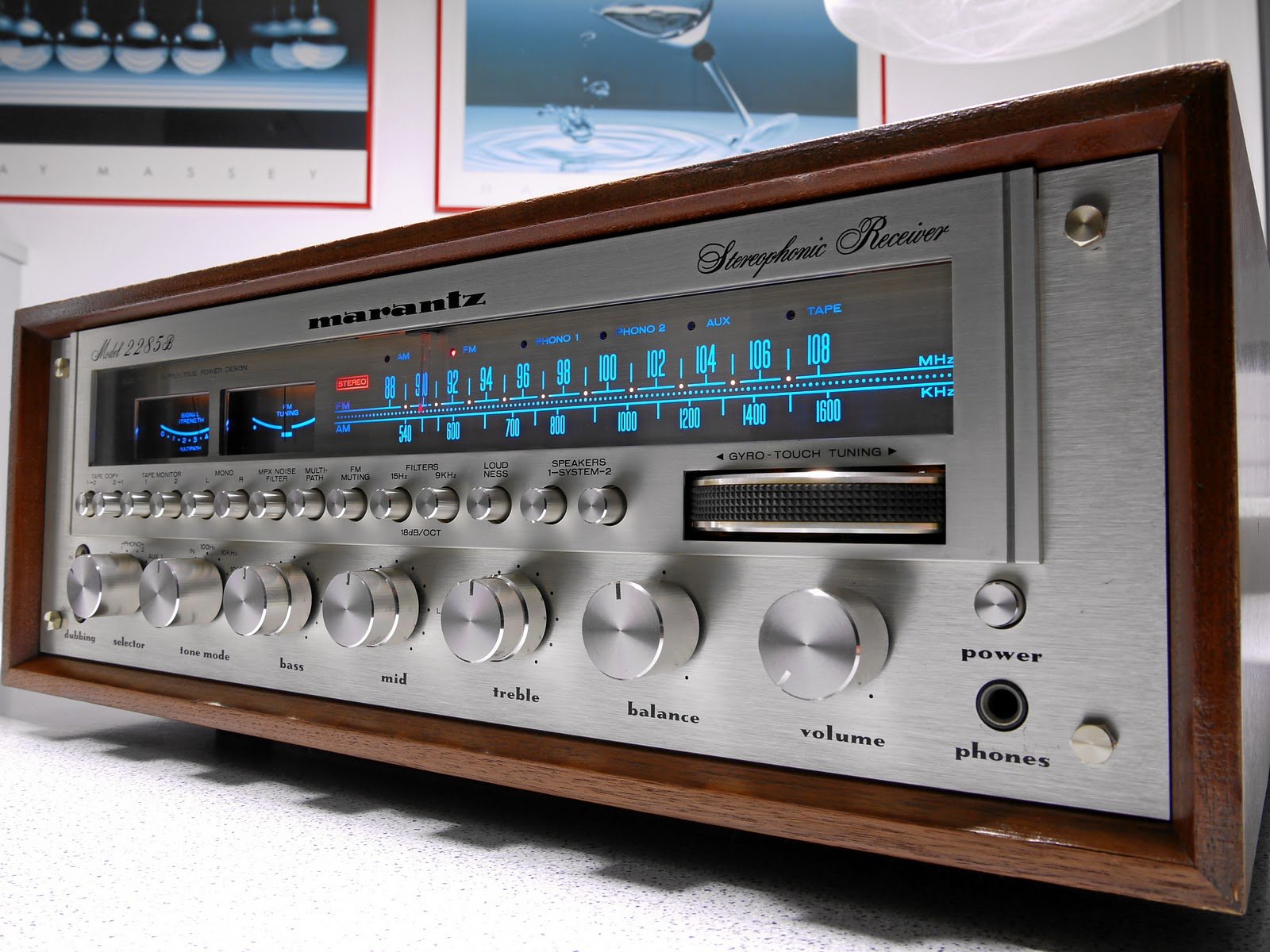 Marantz 2285B Stereo Receiver.jpg