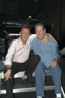 0902_paul_mccartney_brian_wilson.jpg