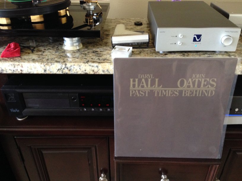 hall oates past times.jpg