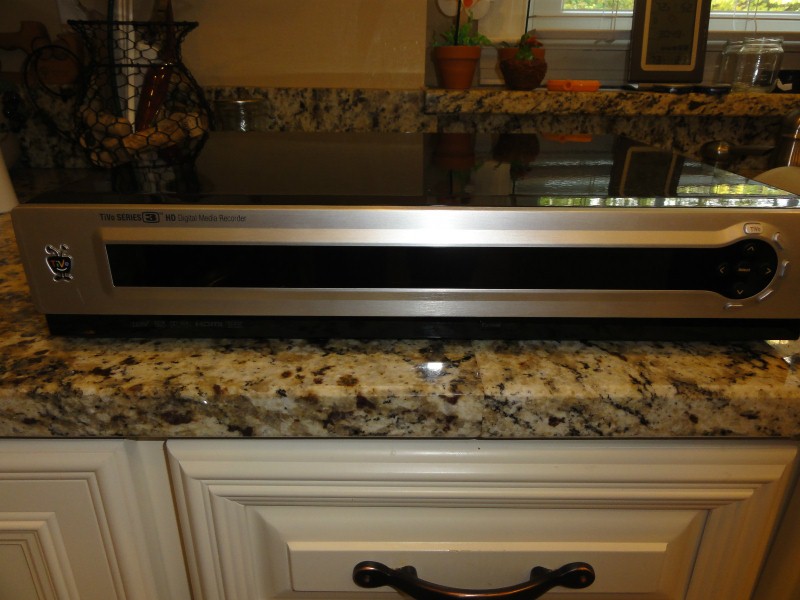 TivoHD2 (800x600).jpg