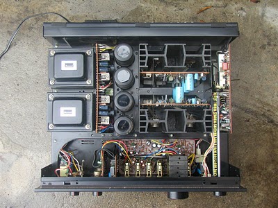 Au717 top cover off.jpg