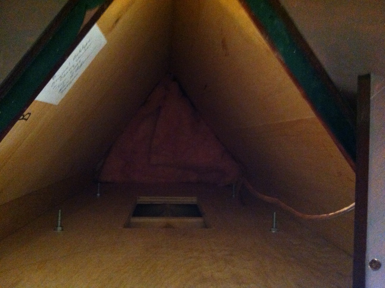 woofer chamber with throat.JPG