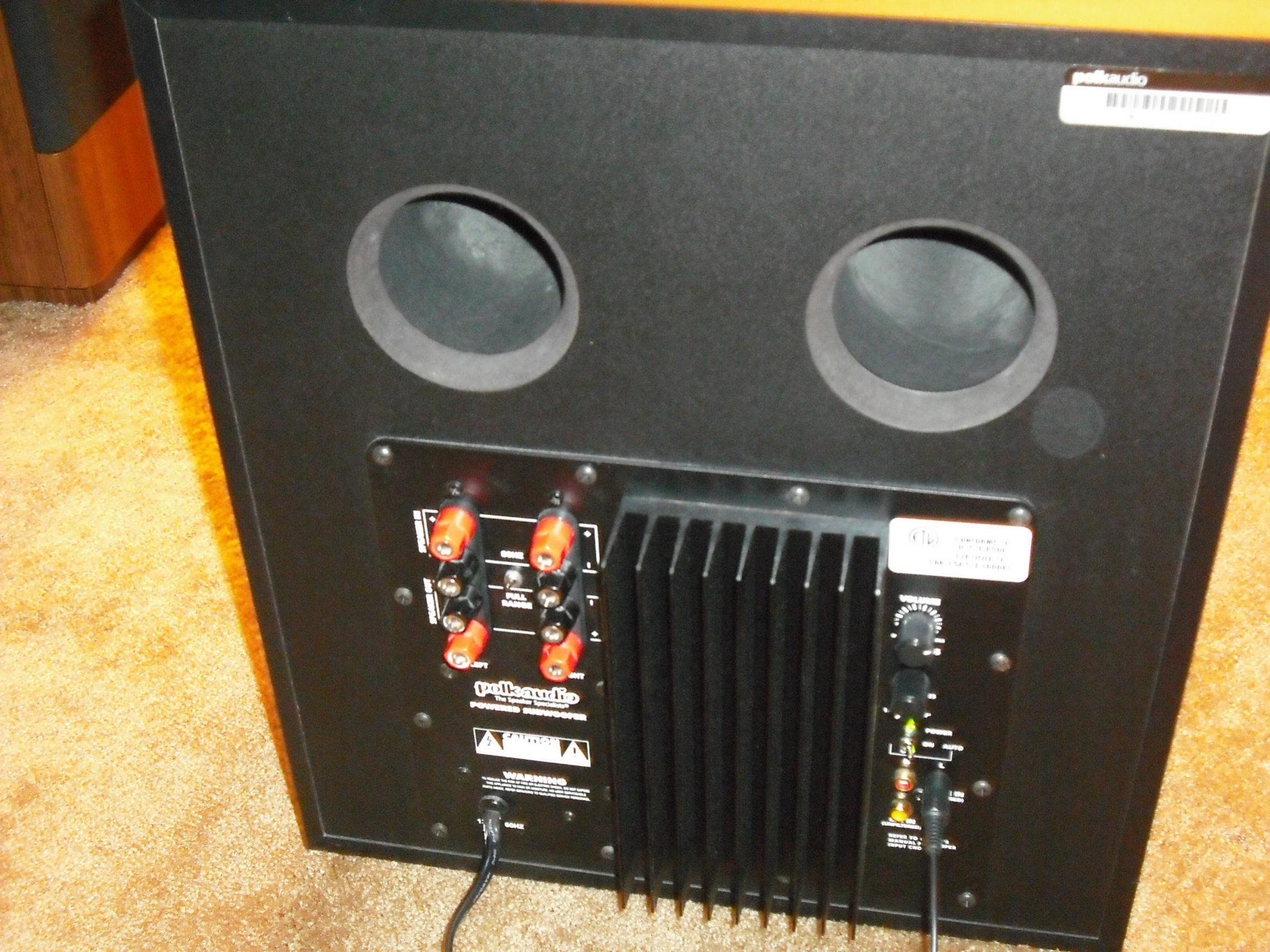 Polk Audio RT1000i powered tower speakers — Polk Audio