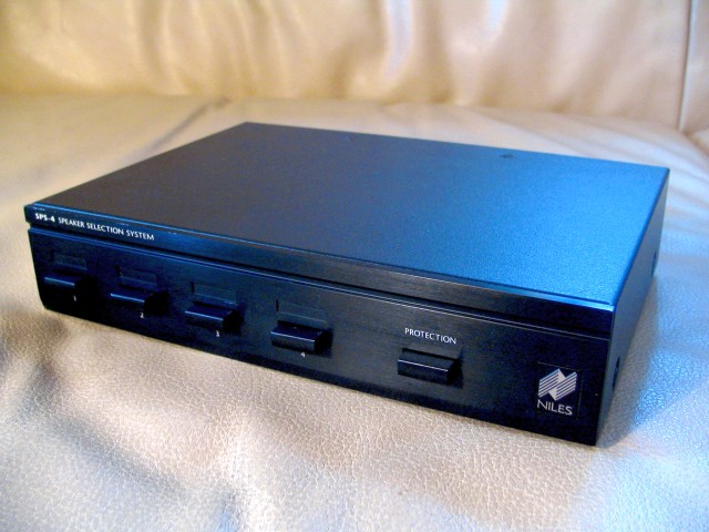 Niles Selector De Altavoces SS-6