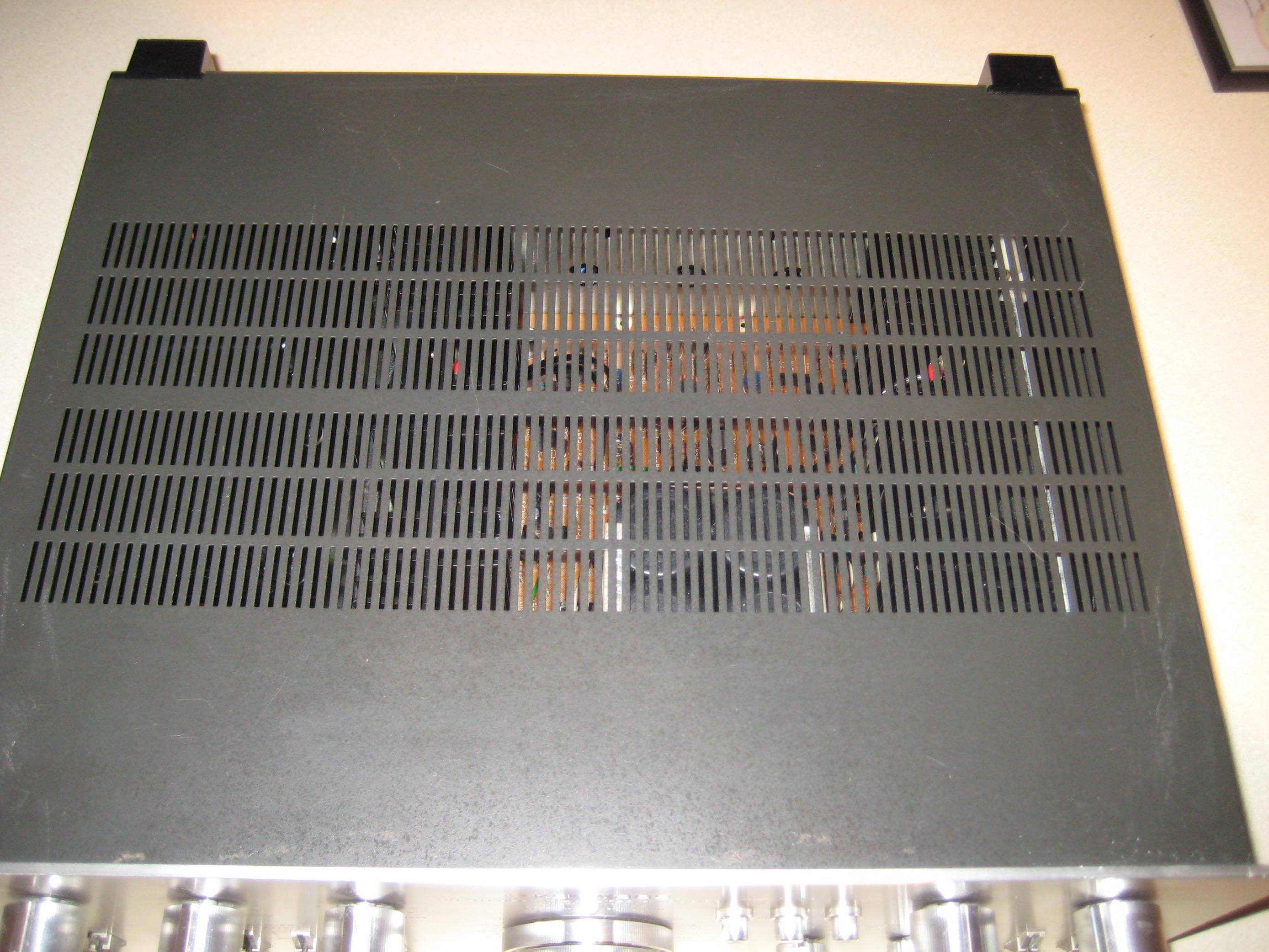 Very Nice Kenwood KA 8100 75 w/ch dual mono integrated amp with