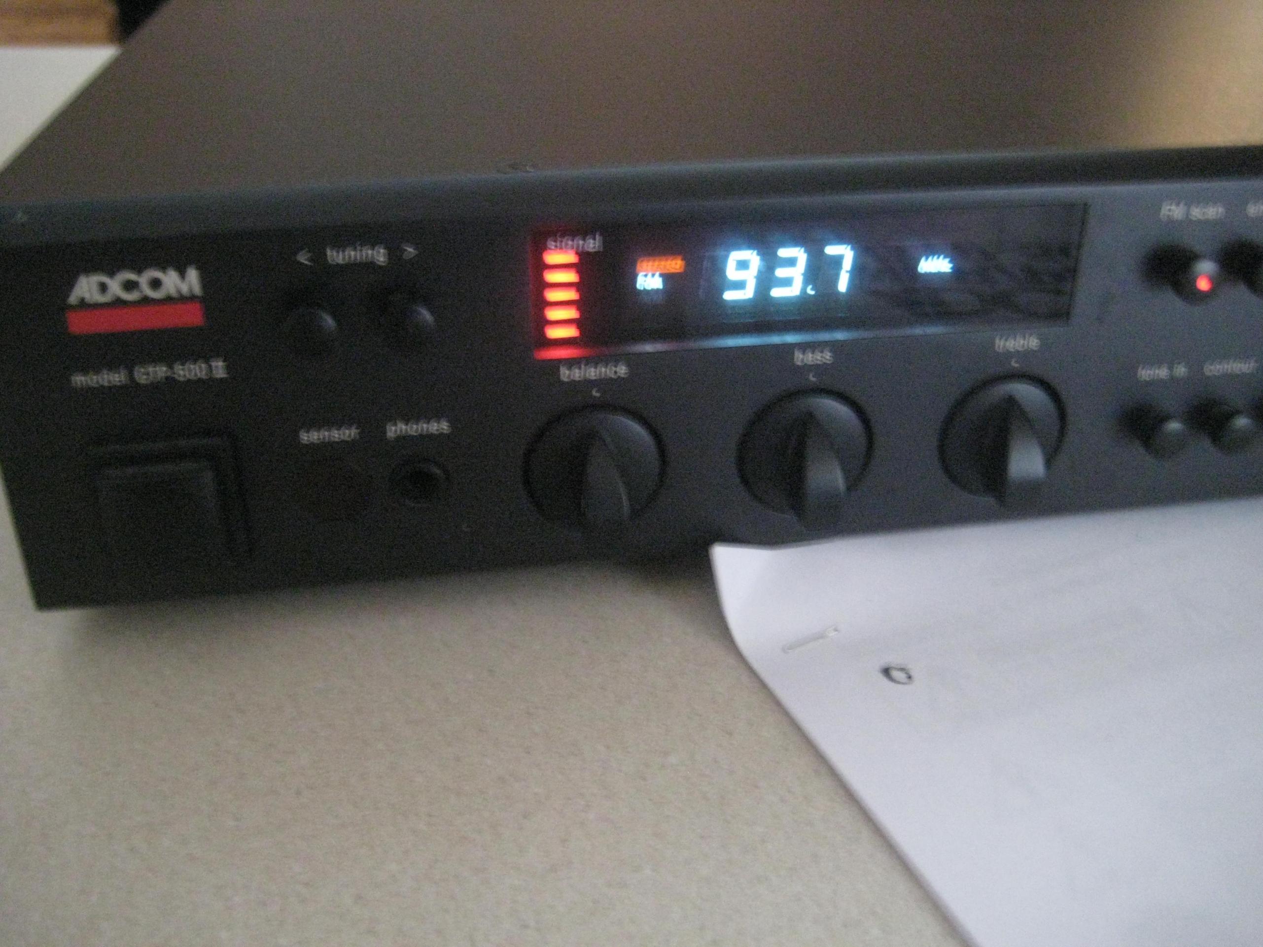 Very nice Adcom GTP 500II tuner preamp w phono ,remote controlable