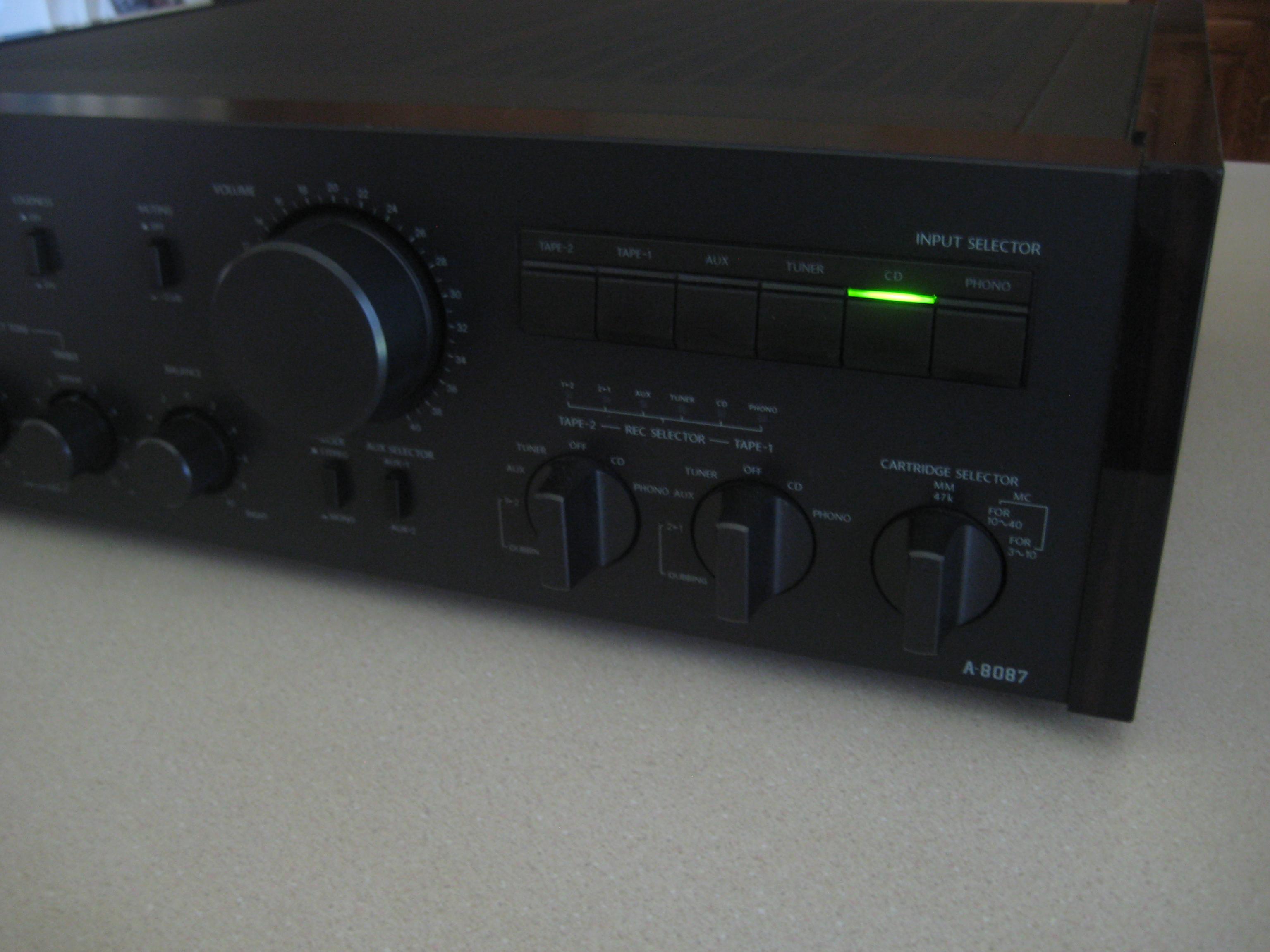 Very Nice Onkyo A 8087 100 w/ch integrated amp 1985 — Polk