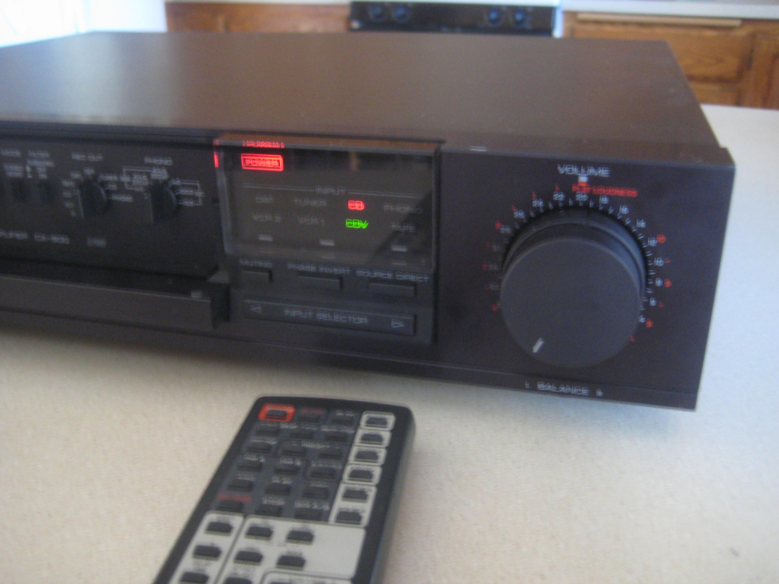 Very Nice Yamaha Cx 800u Preamp W Phono Remote Polk Audio