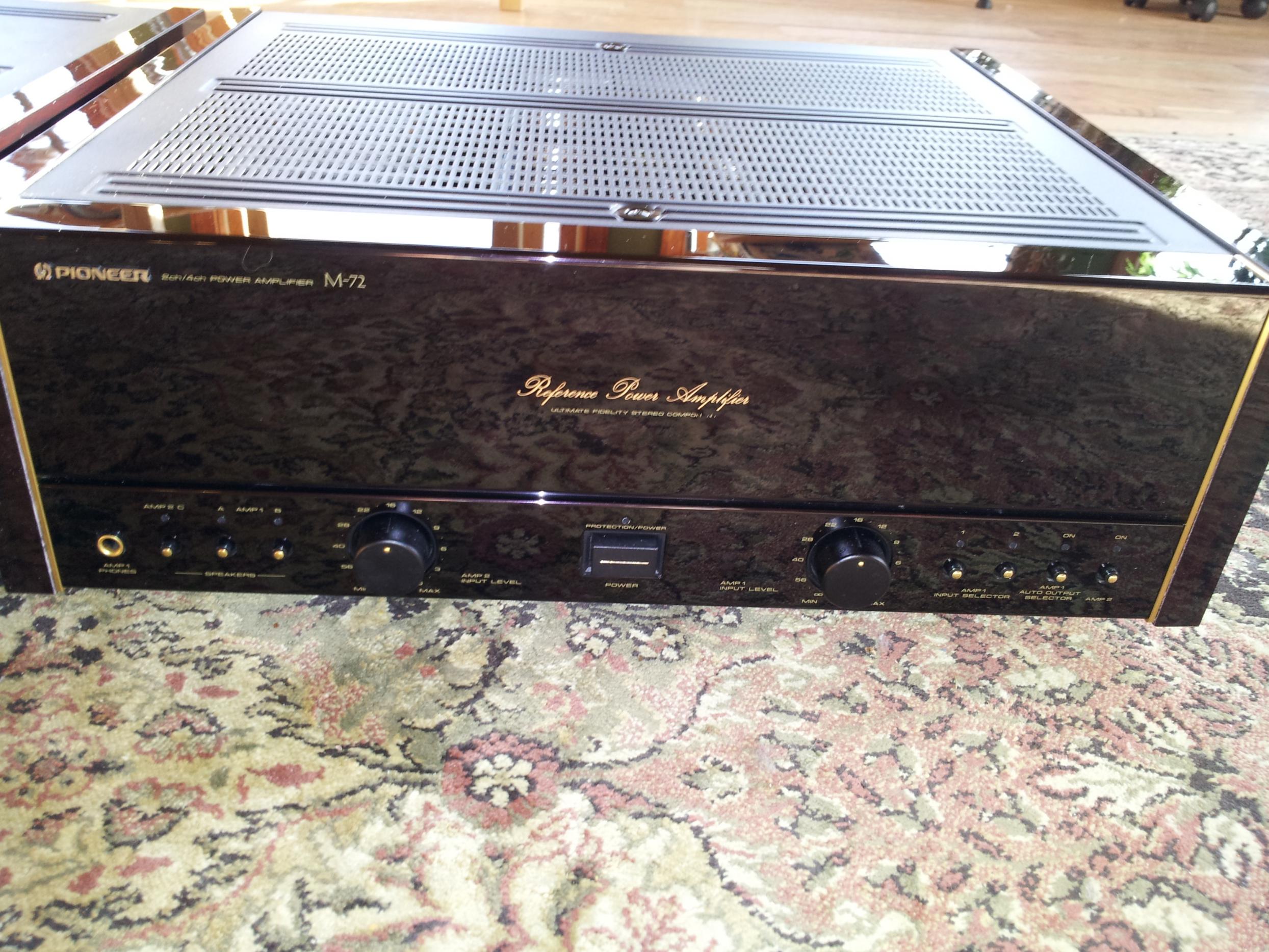 Pioneer M-72 front.jpg