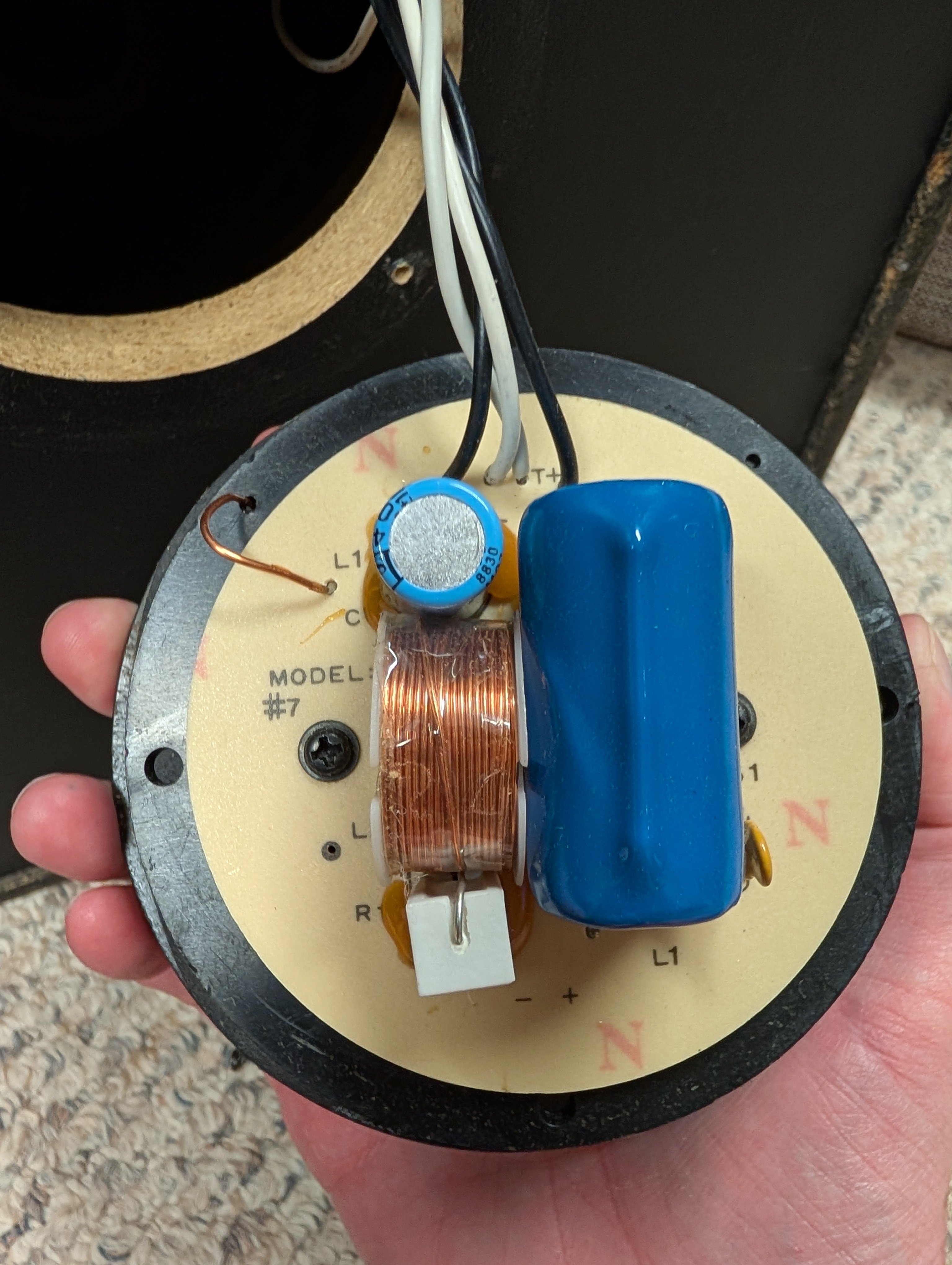 x9cs6srs15aw.jpg
