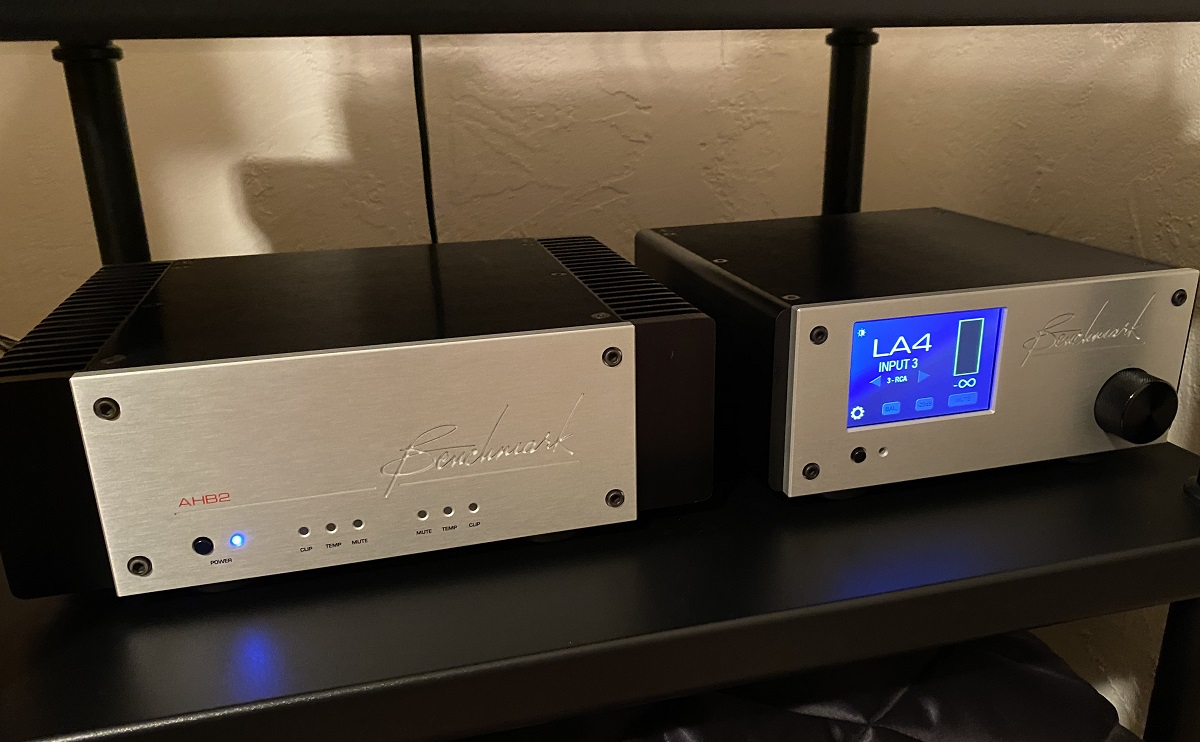 mytek brooklyn amp vs benchmark ahb2