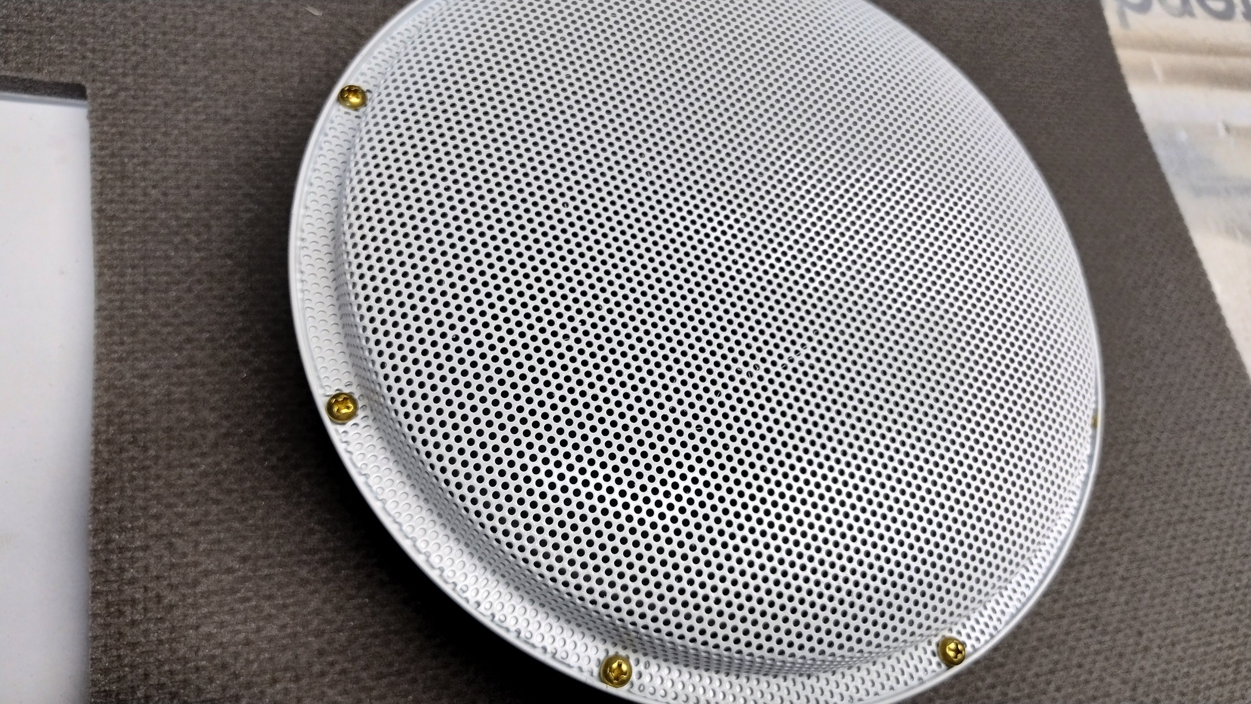 xyzlg98ck1d6.jpg