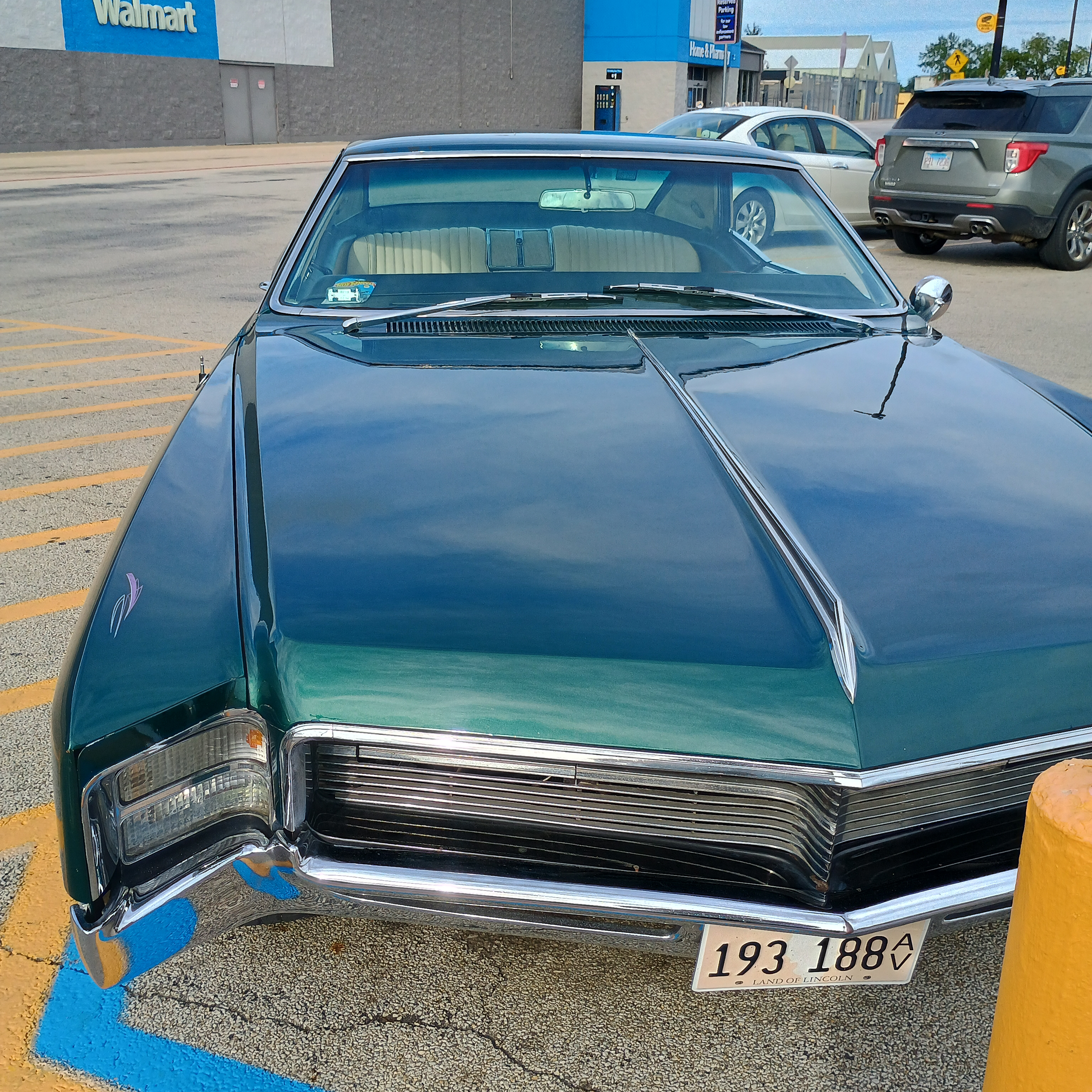 878upiwjo73a.jpg