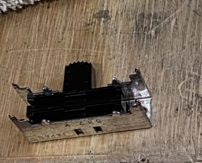 nj6tw45w1vxt.jpg