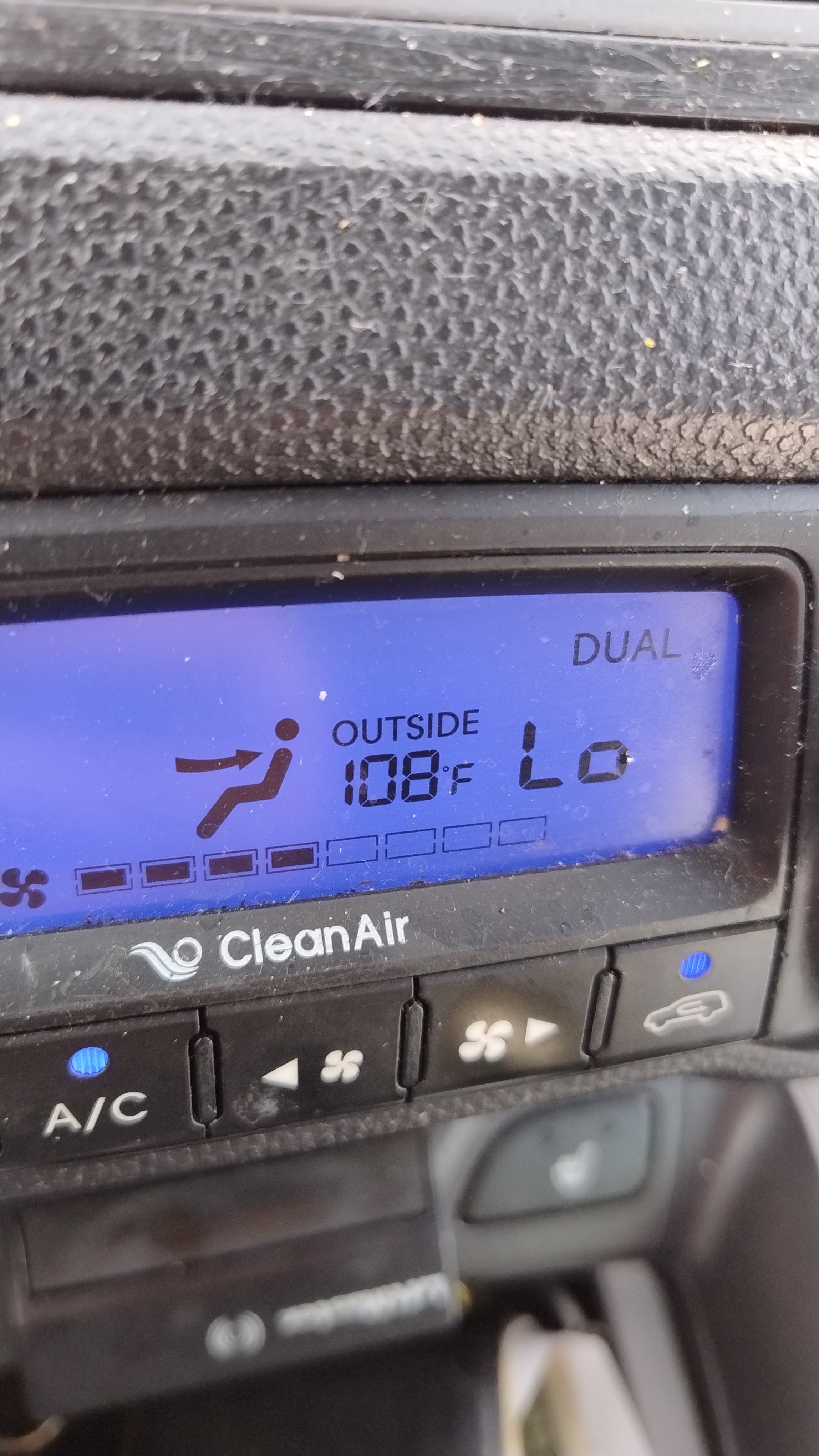93f0tk9544lj.jpg