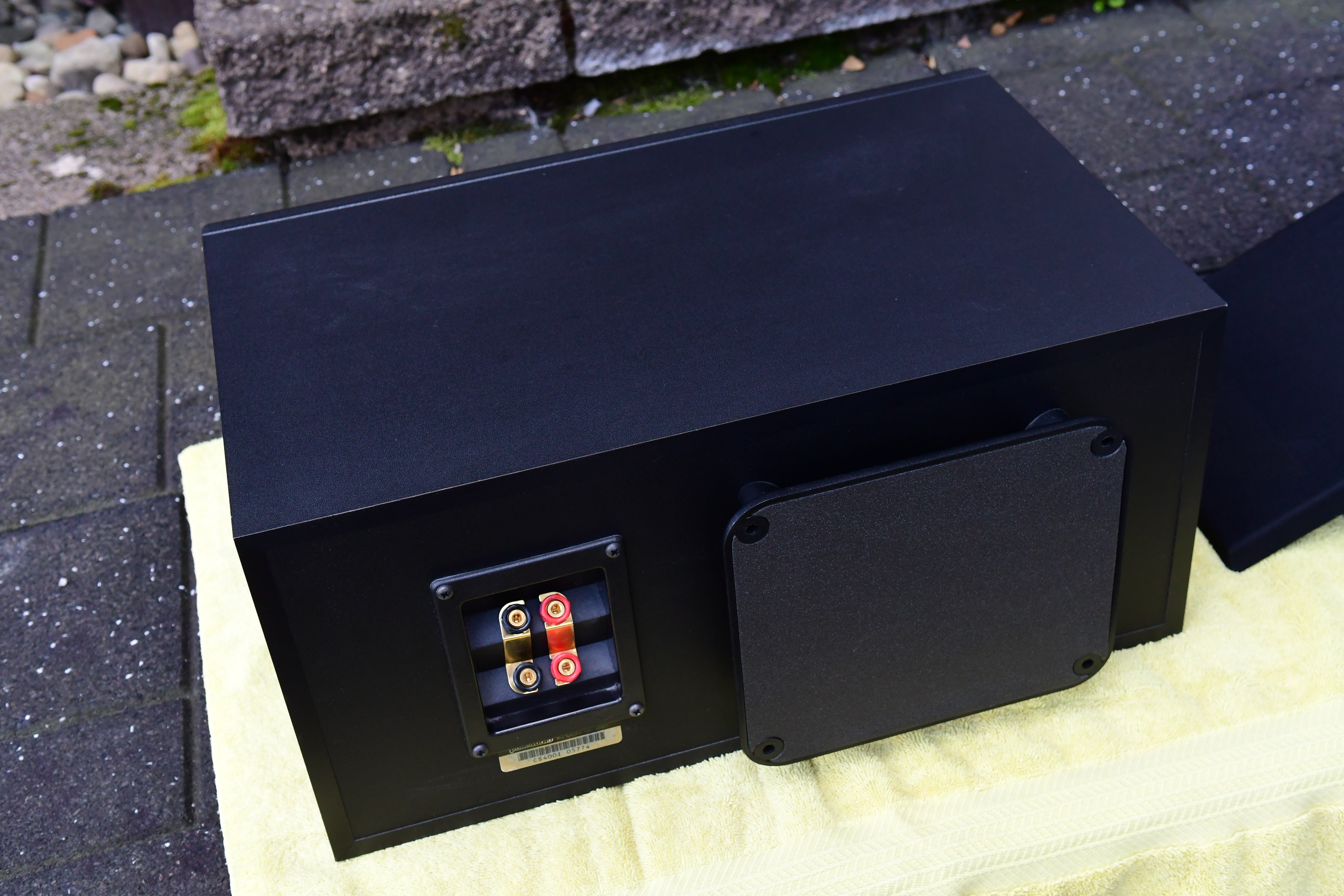 kwvvk2by90us.jpg