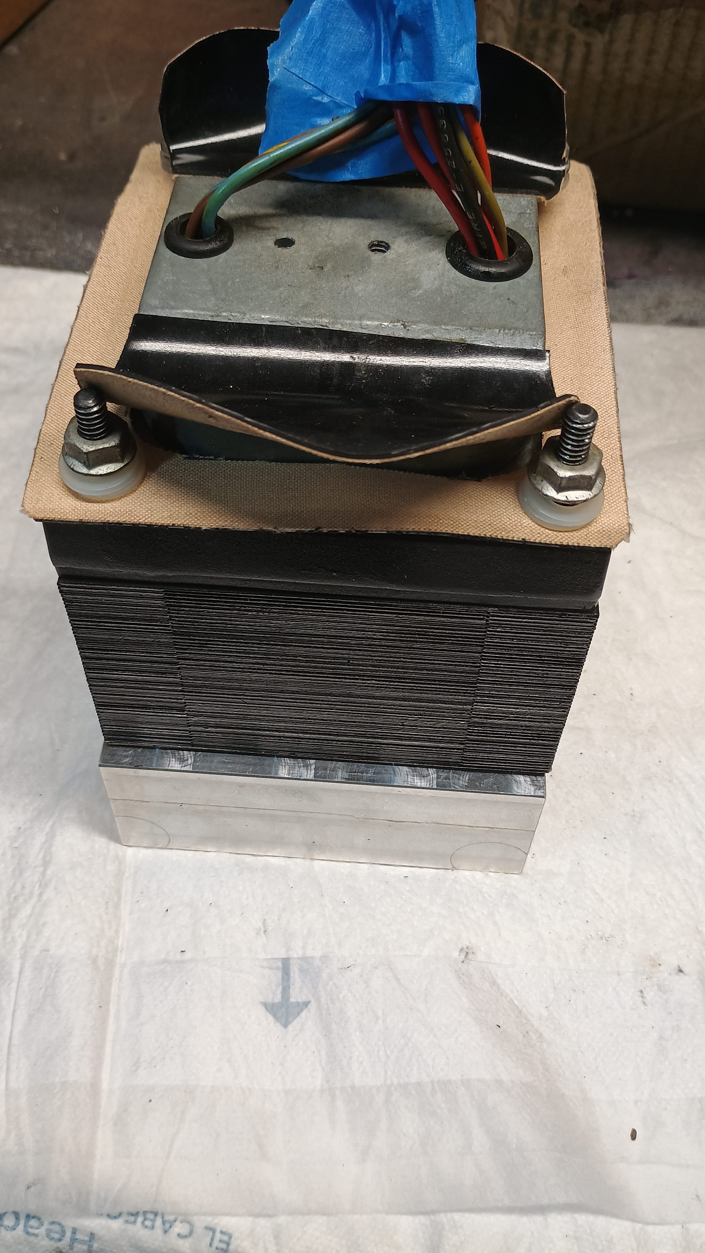 uo9mgae81336.jpg