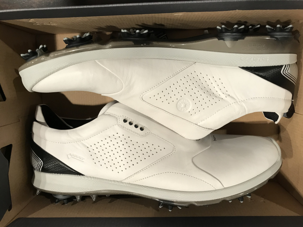 ecco basketball shoes