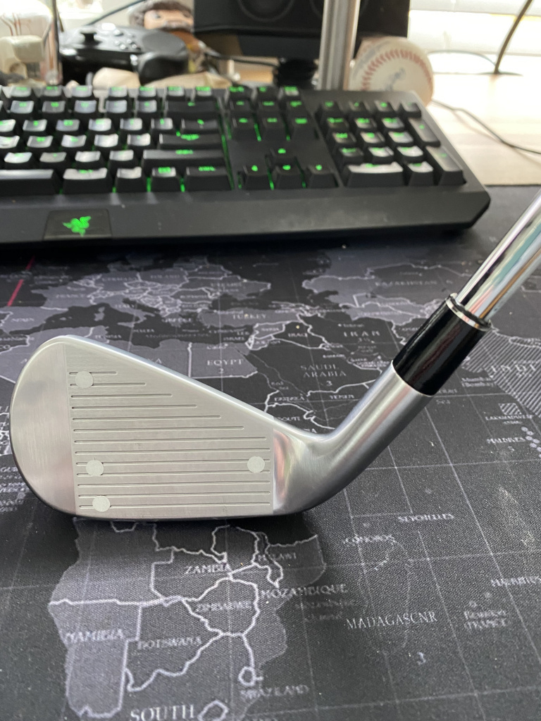 JPX 900 Tours, Srixon ZU85, putters — GolfWRX