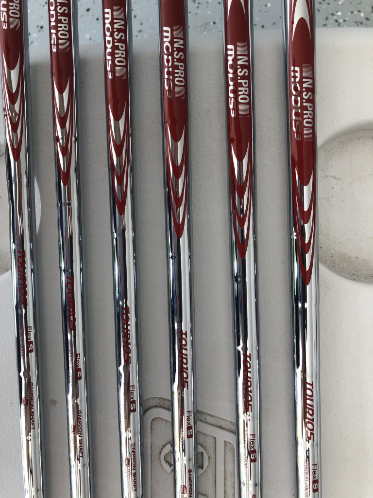 Srixon z585 iron set (5AW) Modus 105 Stiff — GolfWRX