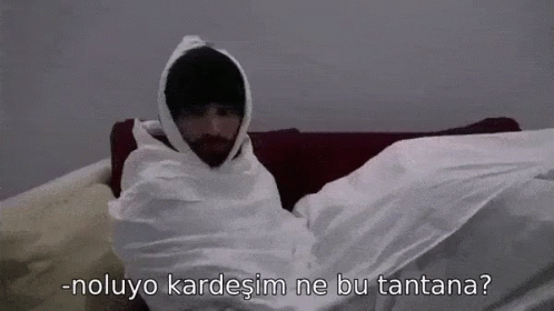 5-metre-yuksekten-bahceye-spor-amacli-atlayan-adam_1922925.gif