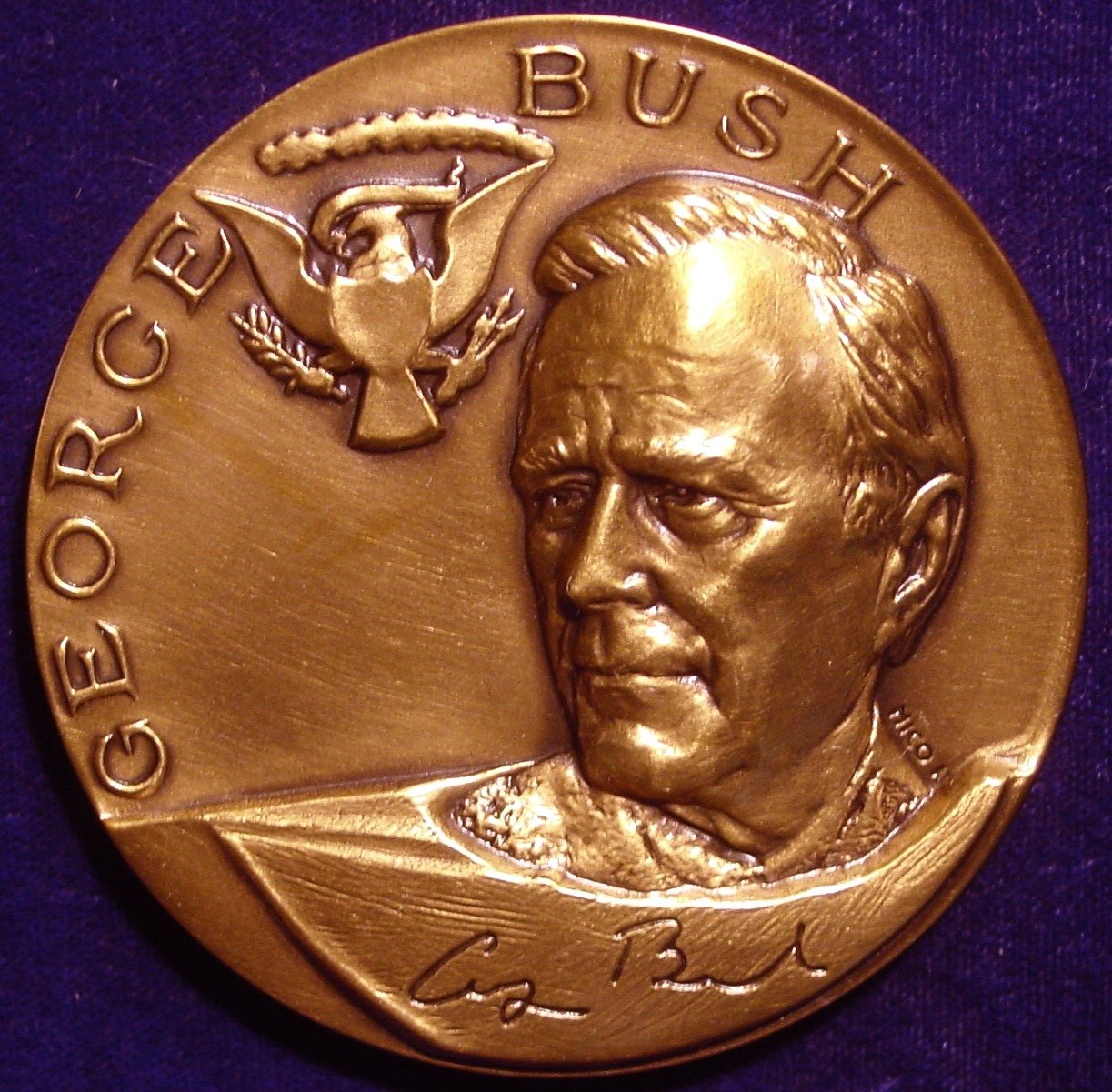 US Mint Ronald Reagan Presidential High Relief 3/" Bronze Inaugural Medal