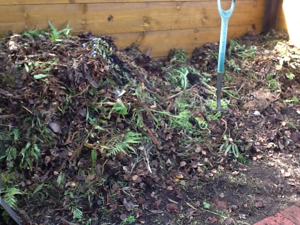 Compost bay — BBC Gardeners' World Magazine