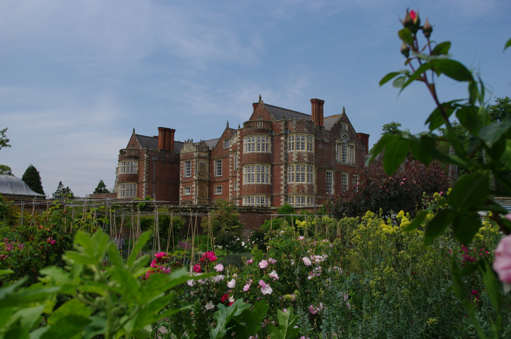 Burton Agnes Hall and Garden — BBC Gardeners' World Magazine